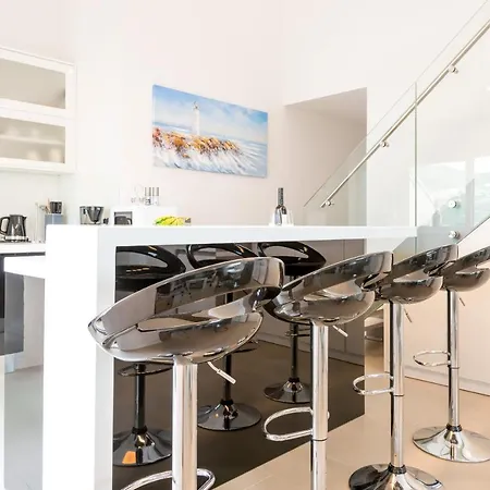 Topdeck Exclusive Apartment