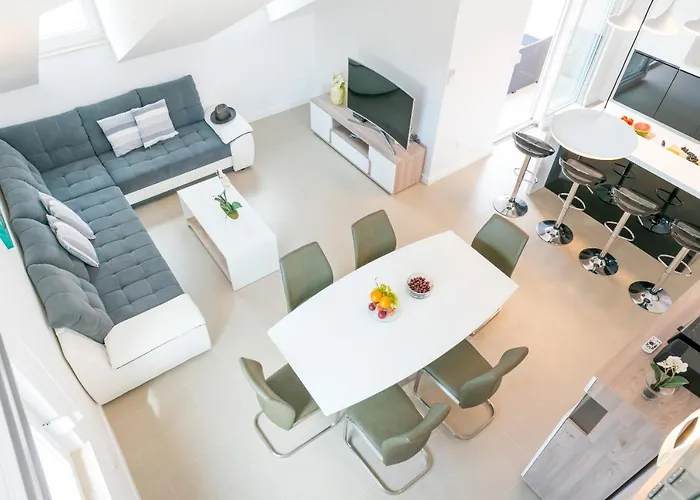 Topdeck Exclusive Apartment