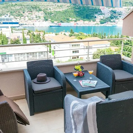 Topdeck Exclusive Apartamento *