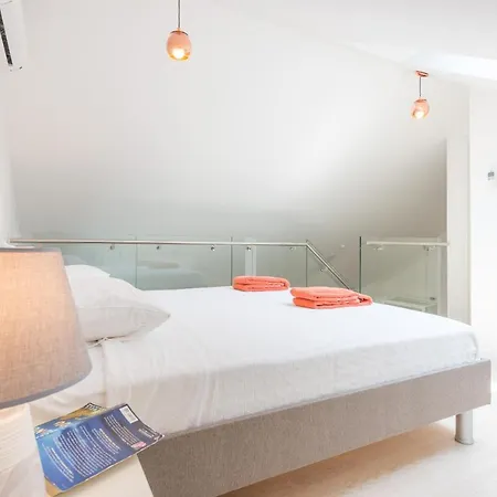 Topdeck Exclusive Apartamento